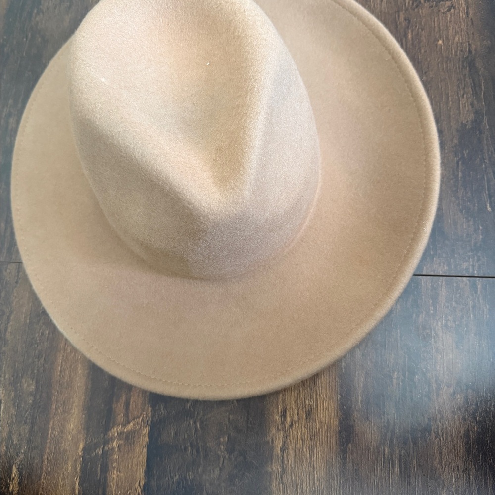 Banana Republic Classic Tan Hat